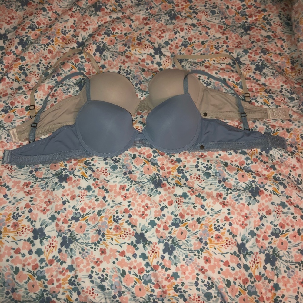 2 Lucky Brand bras
